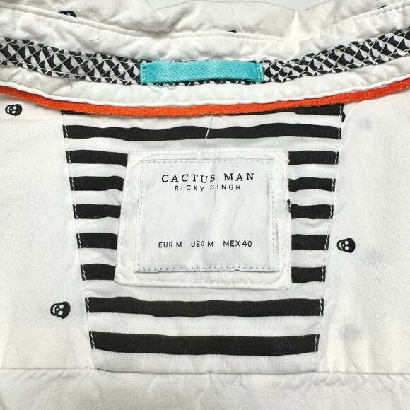 Cactus Man | Men | Skull Print White Casual Halloween Button Up Shirt | Medium - Picture 7 of 9